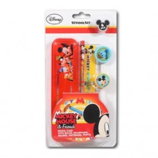 Penar Disney Mickey de plastic echipat